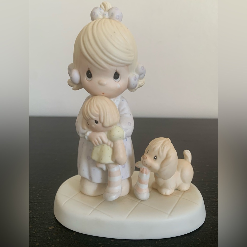 Vintage Precious Moments Something’s Missing When You’re Not Around Figurine